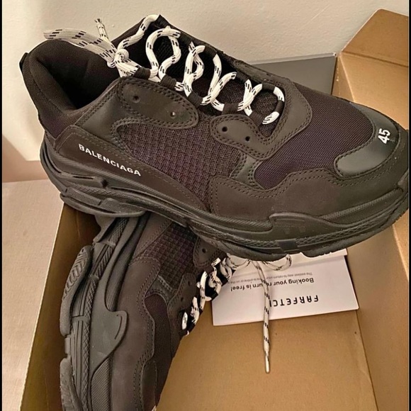 Balenciaga triple s - Picture 1 of 1